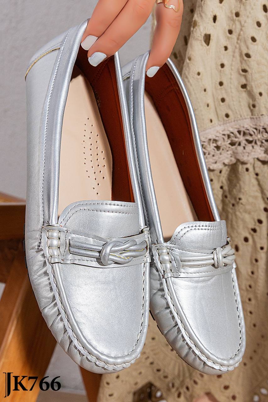 /public/uploads/photos/shares/Suzy shoes/IMG_4013.jpeg